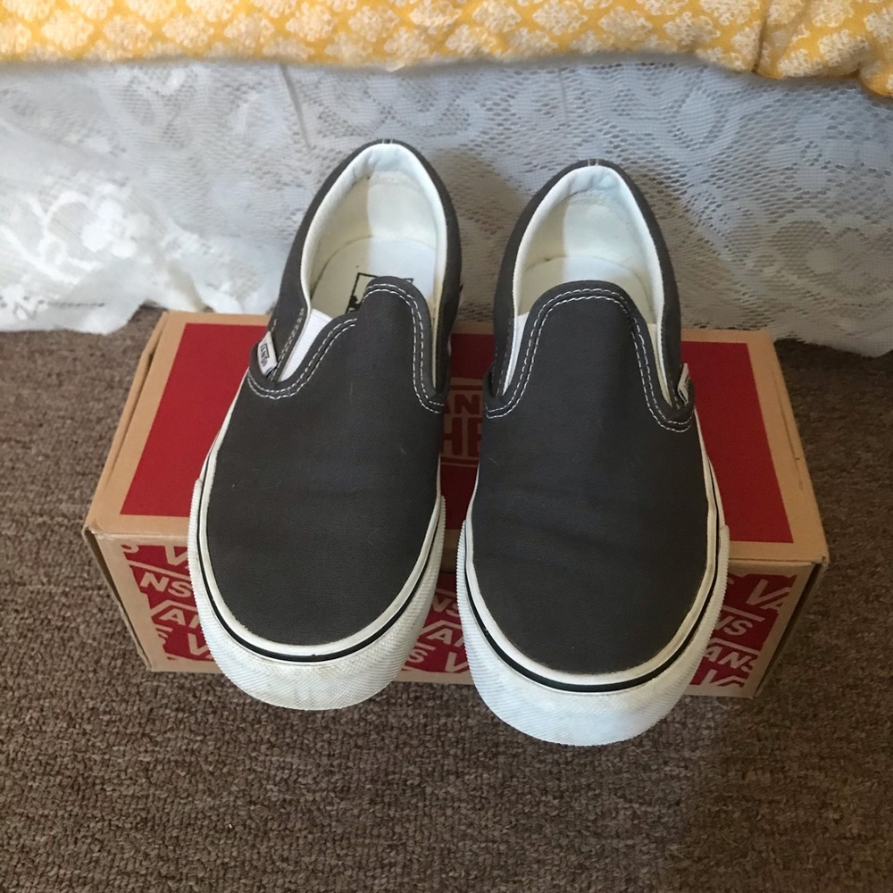 Vans slip ons Charcoal (Canvas) Size: M 3.5 W 5
